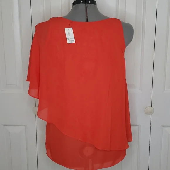OUTBACK RED ♥️ By The Limited NWT Blouse Size XS - Picture 4 of 6